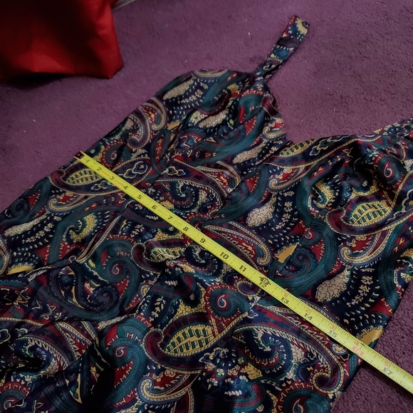 VINTAGE Cacique paisley chemise/romper - Picture 10 of 11